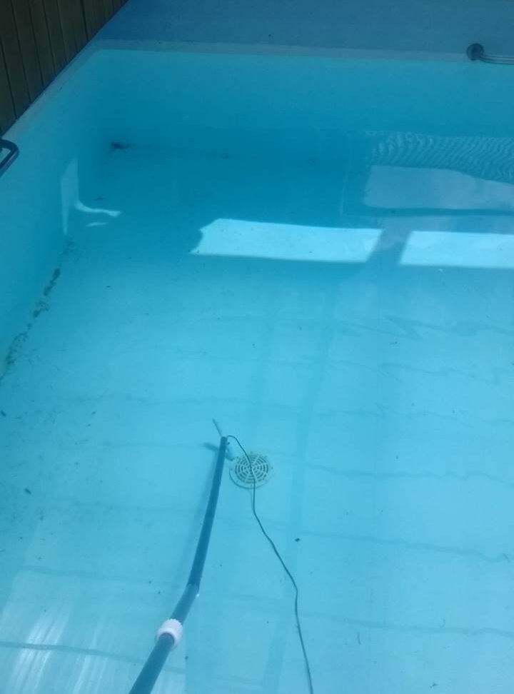 Voorbeeld onderzoek liner van een zwembad