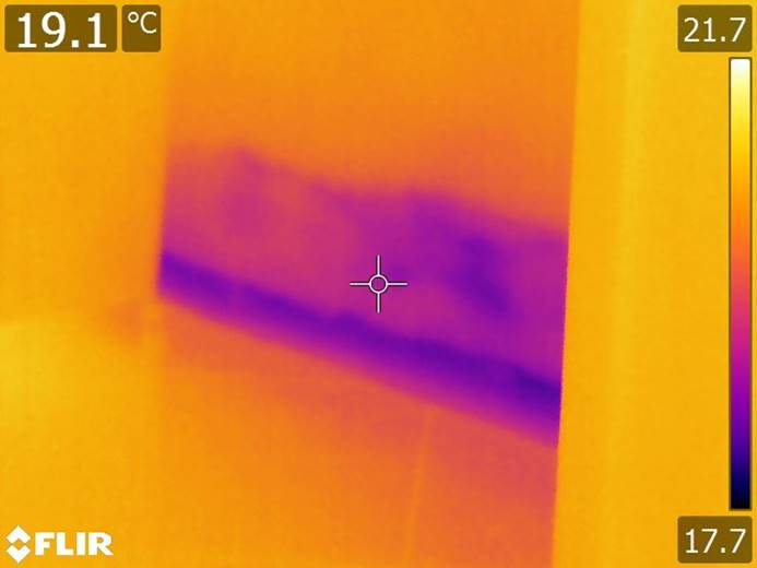 Analyse infrarouge- exemple d’une humidité ascensionnelle dans un mur
